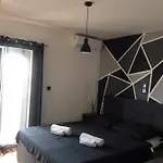 Goga Apartman *