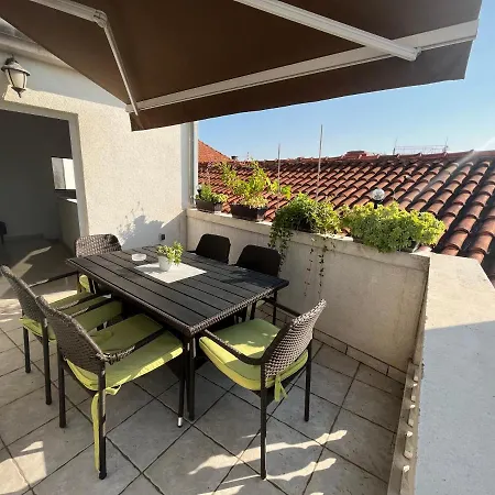 Apartment Goga